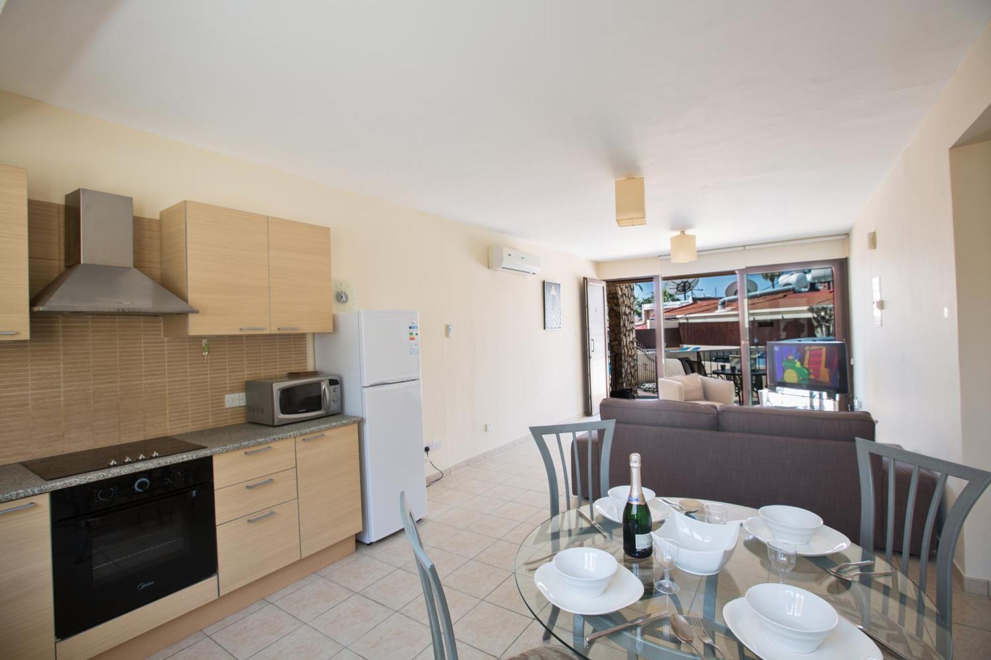 Napiana Apartments Ayia Napa Habitación foto
