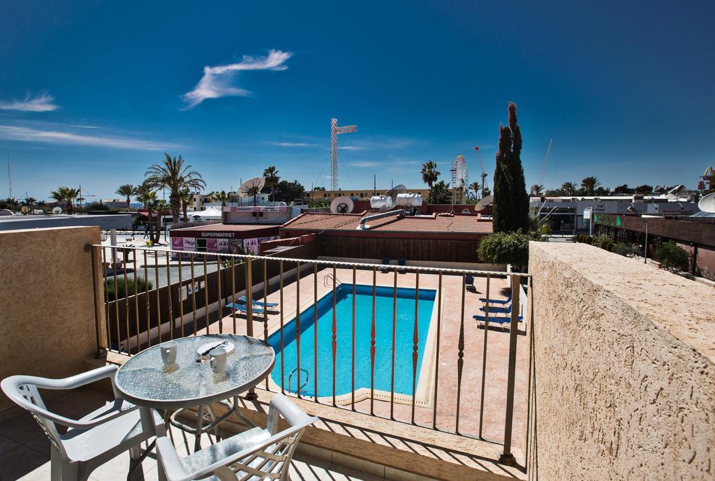 Napiana Apartments Ayia Napa Habitación foto